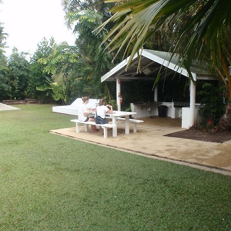 Absolute Backpackers Mission Beach Bagian luar foto