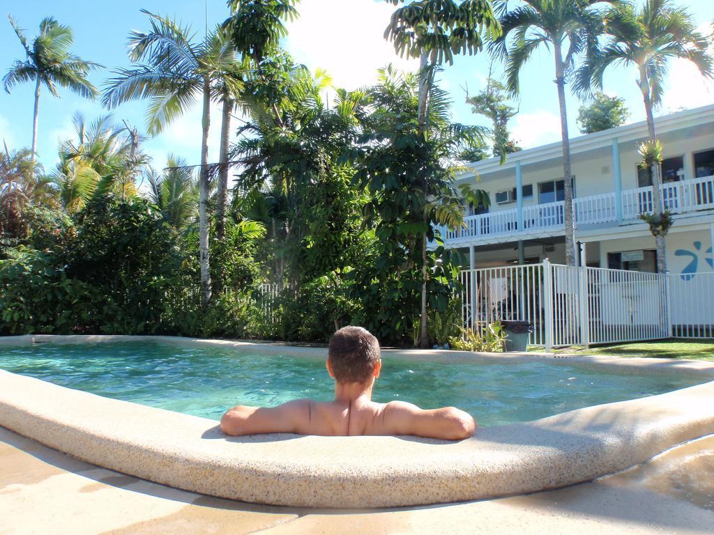 Absolute Backpackers Mission Beach Bagian luar foto