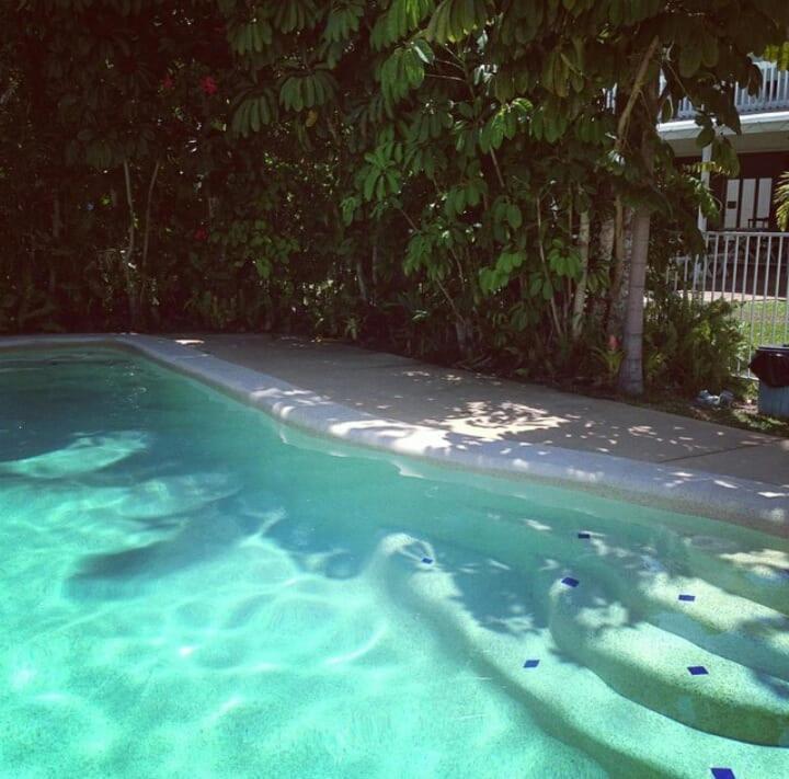 Absolute Backpackers Mission Beach Bagian luar foto