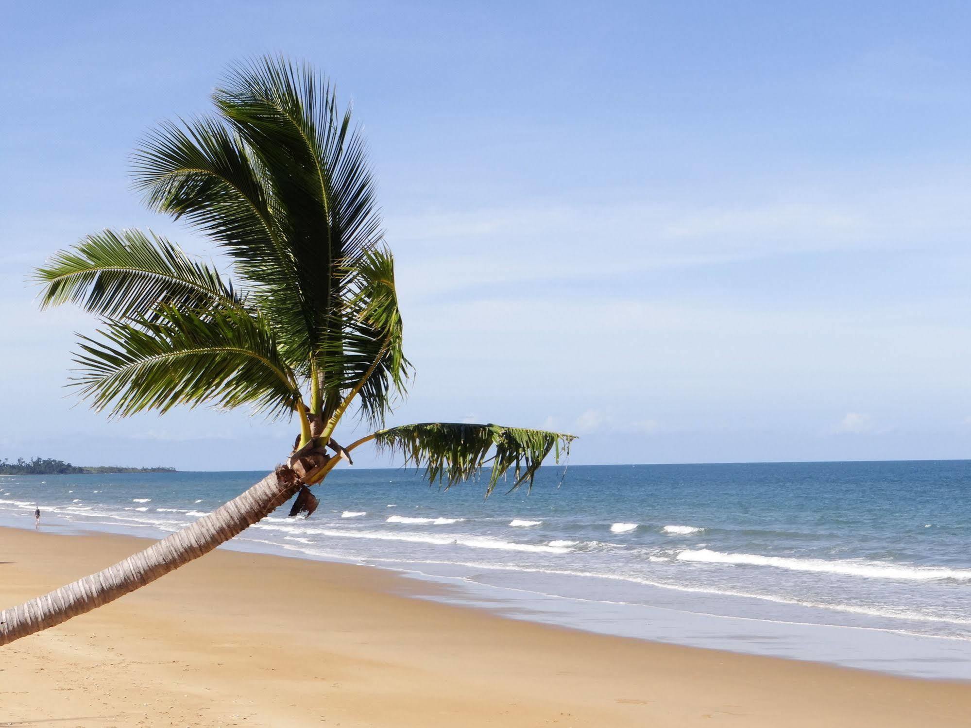 Absolute Backpackers Mission Beach Bagian luar foto