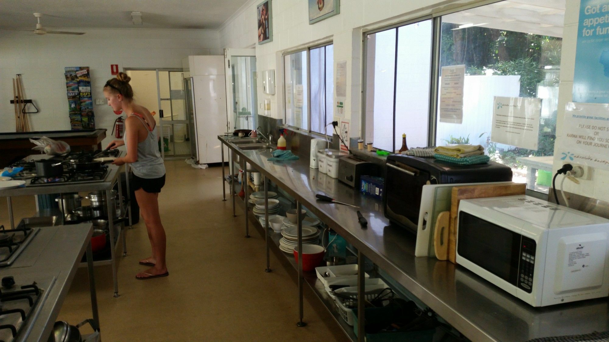 Absolute Backpackers Mission Beach Bagian luar foto